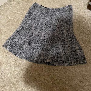 Large Gray Patterned Skirt